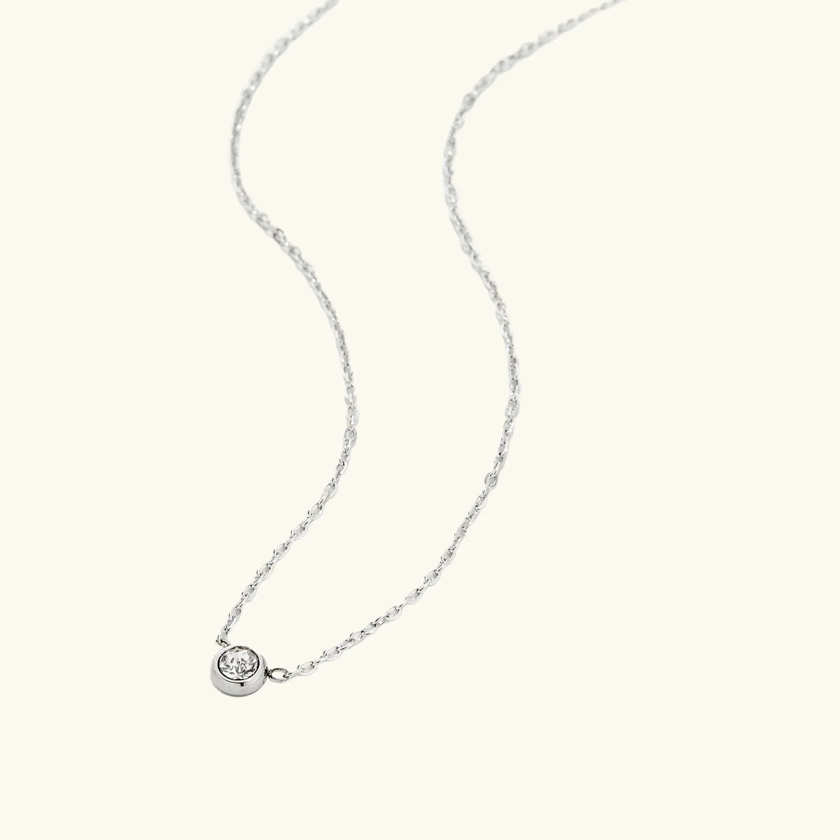 Barakah Lumé Bezel Necklace