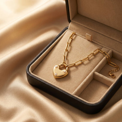 Amana Heart Lock Pendant VIP
